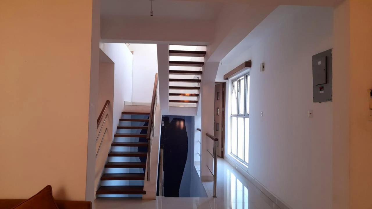 Ary Homestay Nyali- A Walk Away From City Mall Mombasa Exterior photo